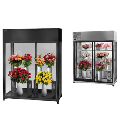 Vitrine expunere flori